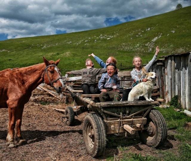 russian_village_02.jpg